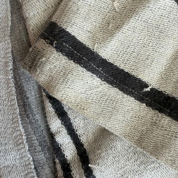 5/$35   Hurley Boys Pullover Size 7 Gray Stripe Lightweight Great for Layering - Picture 8 of 11